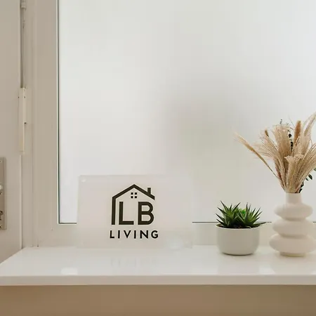 Lb Living - - Grand Luxury *