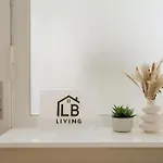 Lb Living - - Grand Luxury *