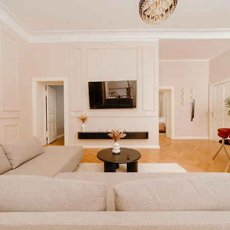 Lb Living - - Grand Luxury شقة *