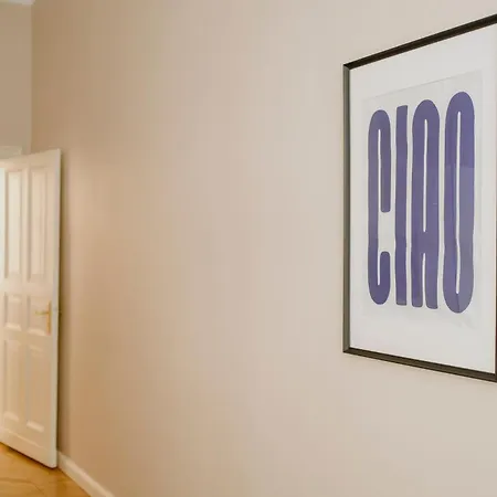 Lb Living - - Grand Luxury *