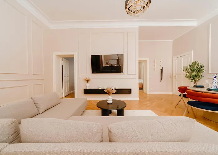 Lb Living - - Grand Luxury Apartmán *