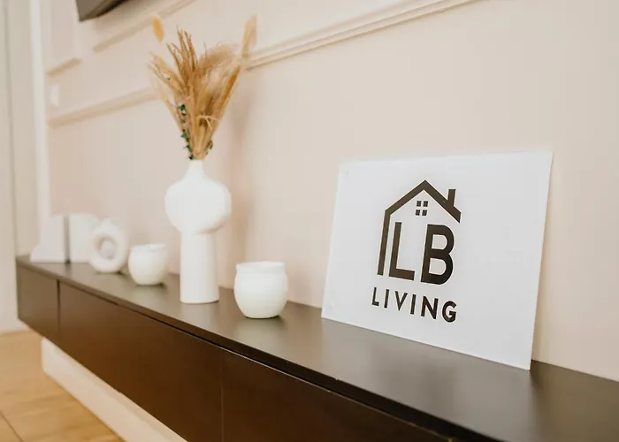 Lb Living - - Grand Luxury
